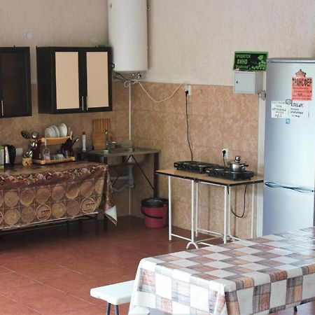 Guest House Lykhny 加格拉 外观 照片