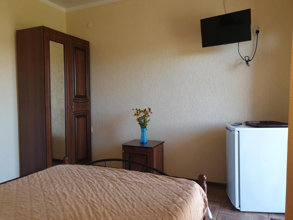 Guest House Lykhny 加格拉 外观 照片